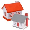 pelota antiestr?s promocional (promotional stress ball) Casita con techo de 2 aguas, casa con tejado y chimenea, en colores combinados diferentes