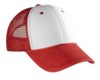 gorra malla nacional en color roja con broche sujetador de plstico tinta textil o inflatex. (cachuchas y gorras publicitarias promocionales)