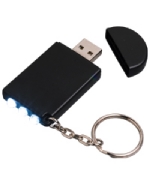 Mini l?mpara linterna NERJA con 3 leds. Se carga con USB