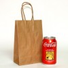 bolsa papel kraft natural con asas (caf?) de 80grs./m2. Medidas: 12.5 cm. de ancho, 19.5 cm. de alto y 7 cm. de fuelle